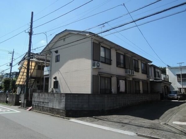 第8雲南コーポの物件外観写真